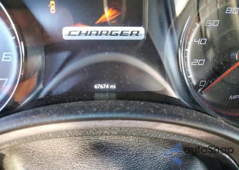 2019 Dodge Charger Scat Pack from USA, damaged, VIN 2C3CDXGJ3KH742680